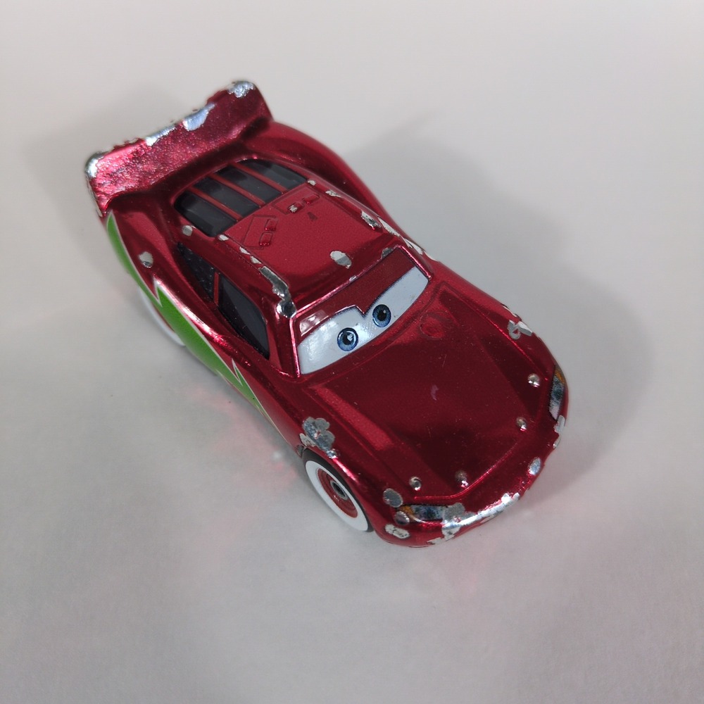Disney Pixar Cars Lightning McQueen Metallic Red Holiday Diecast Mattel N35A